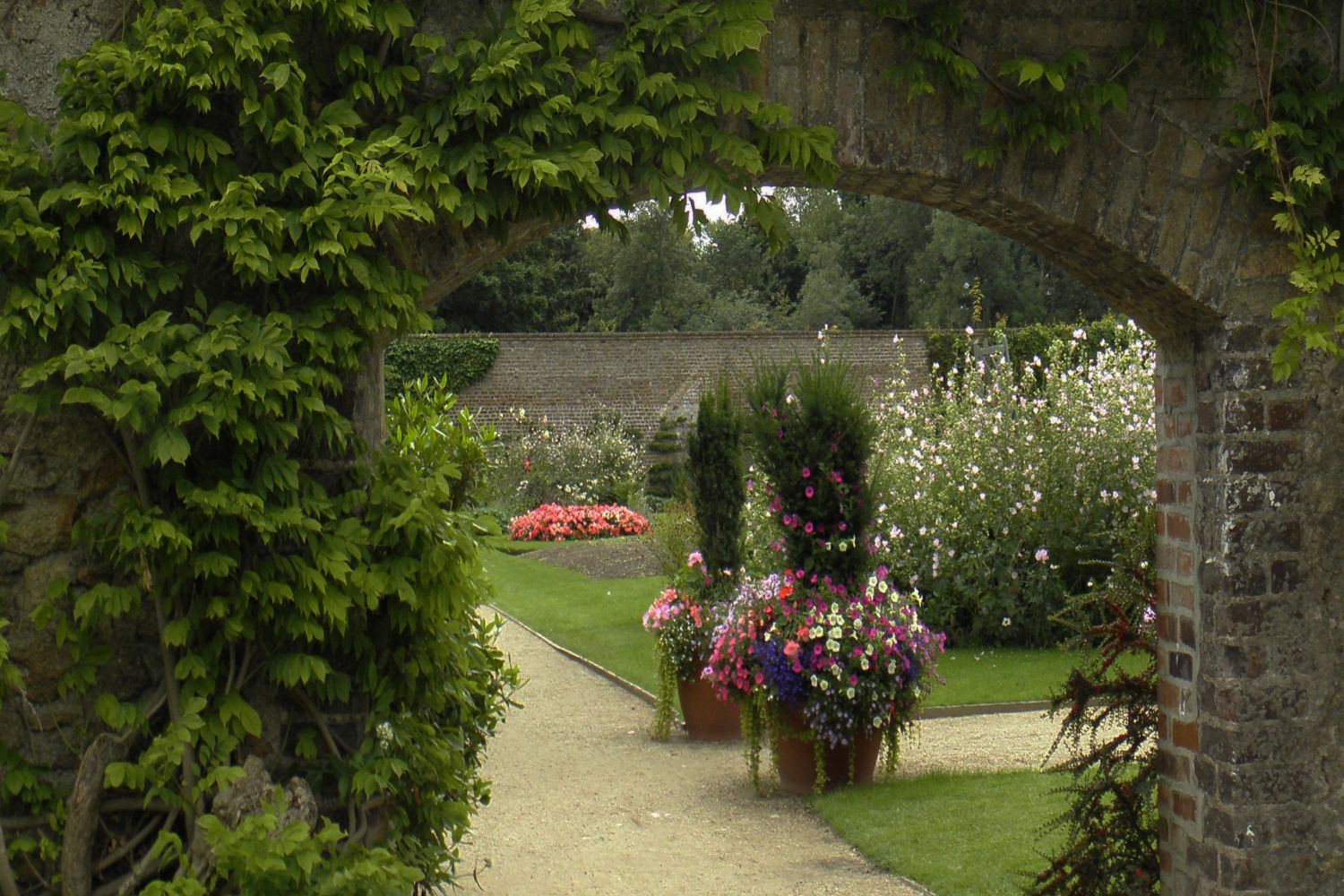 Garden view (Marlay Park)p